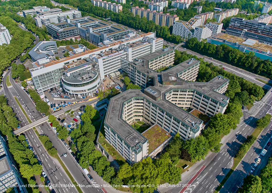 07.06.2023 - Neuperlachs neue Mitte mit PEP, Perlach Plaza, Share, Allianzversicherung und Wohnring